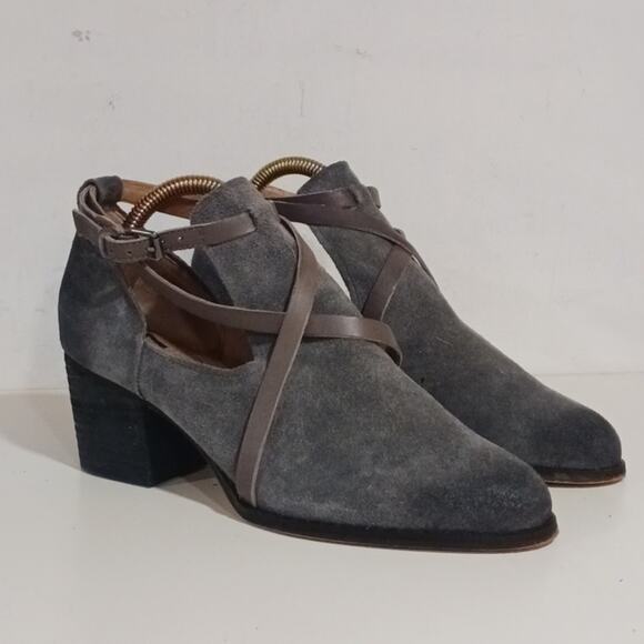 Corso Como Hanna Suede Bootie burnished gray sz 7.5 - Picture 1 of 9